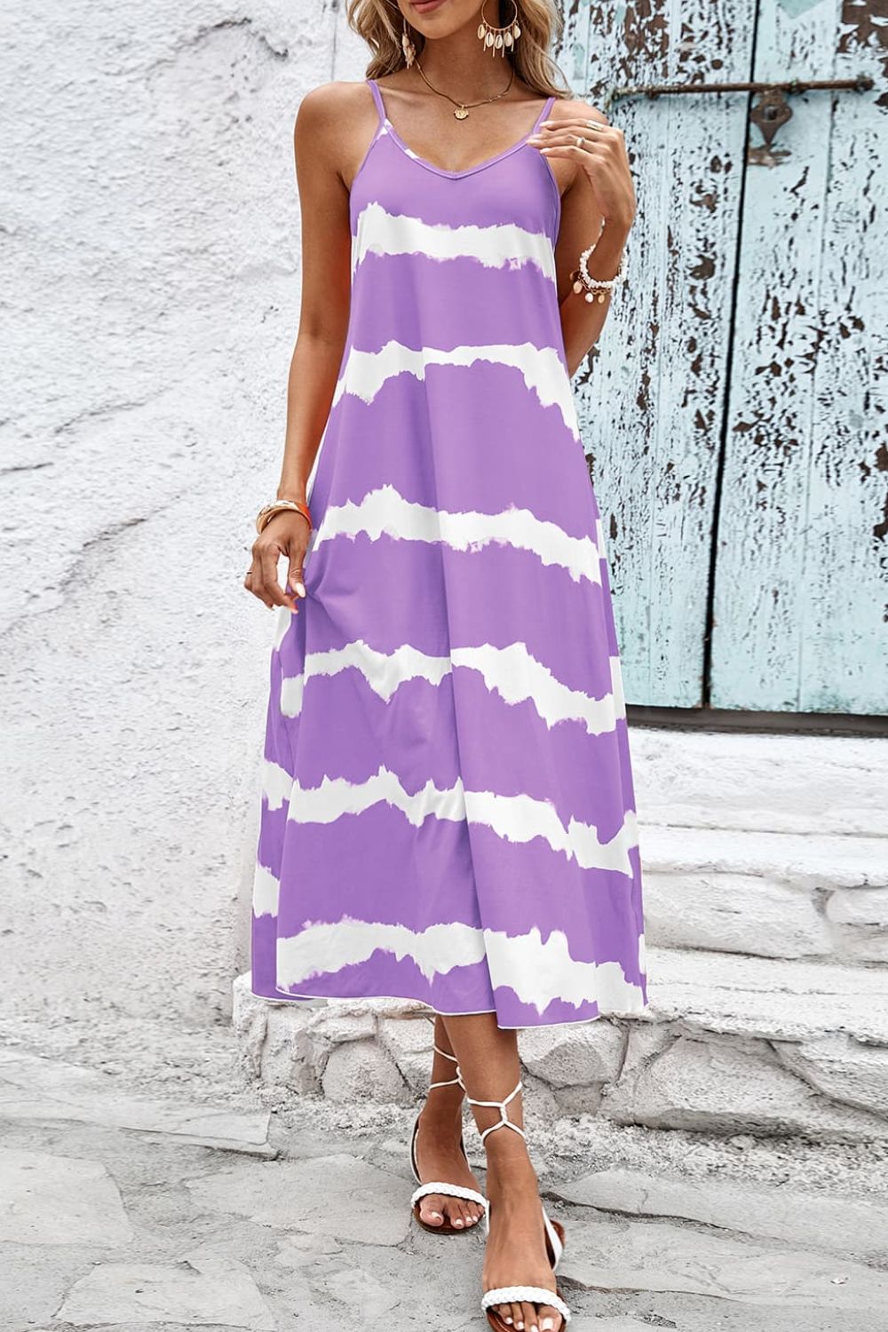 Contrast V-Neck Spaghetti Strap Midi Dress - Shop women apparel, Jewelry, bath & beauty products online - Arwen's Boutique