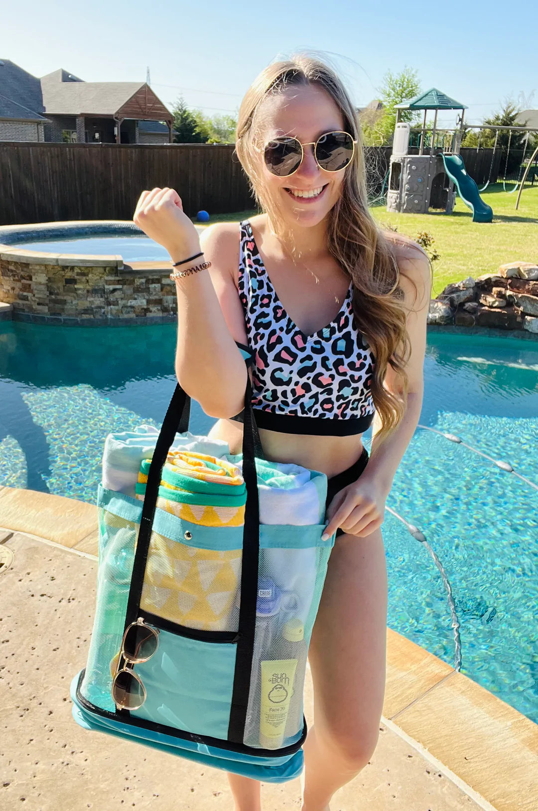 The Beach Bum Bag- 3 COLORS- Black, Teal, Pink - Shop women apparel, Jewelry, bath & beauty products online - Arwen's Boutique